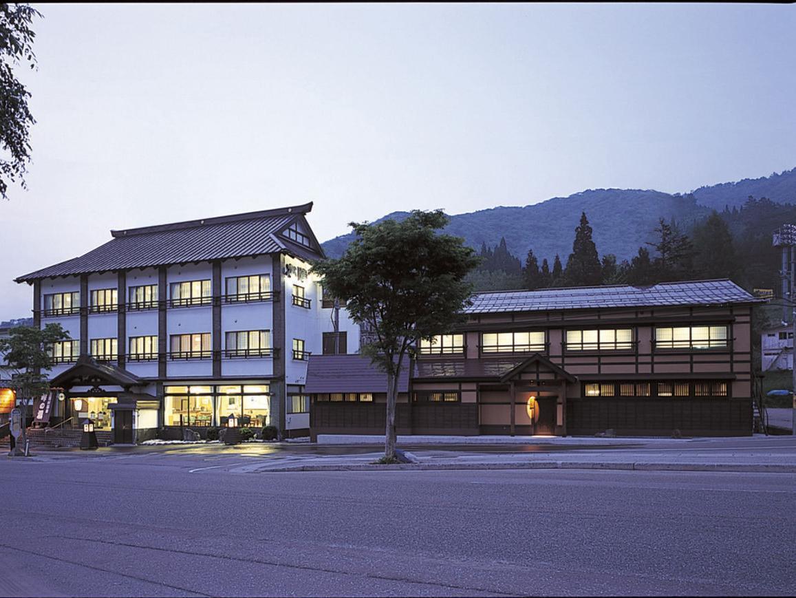 Hotel Mikunitoge Onsen Oyado Honjin Juzawa Exteriér fotografie